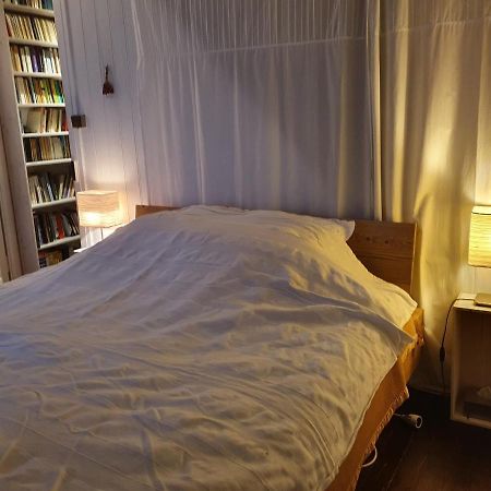 A Room With A View - Maisonnette Dans Bourg Medieval Au Bord Du Lac Leman Yvoire Exteriör bild